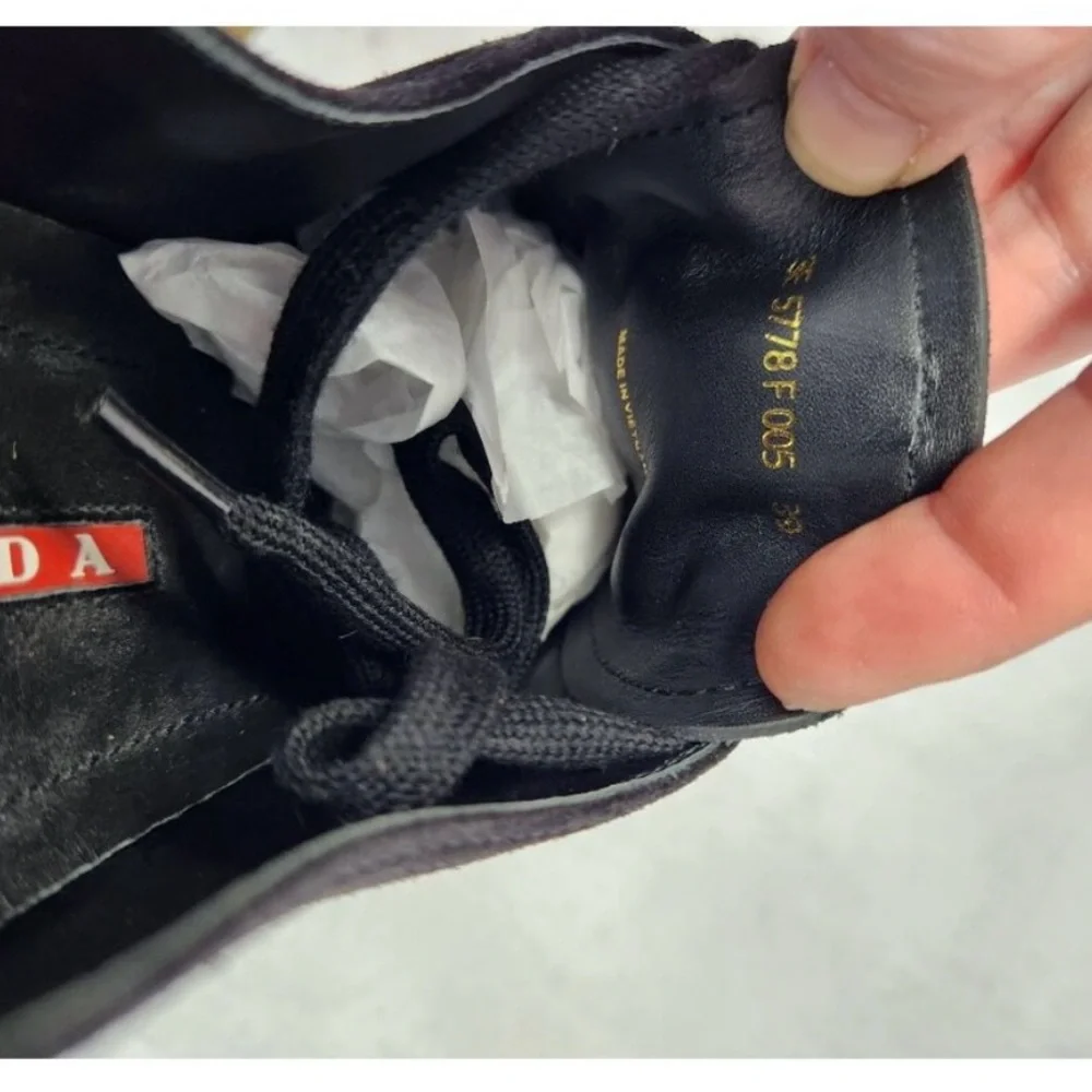 Vintage Prada Black Sneakers with Suede Upper & Low-Top Design - minor wear - Picture 6 of 6
